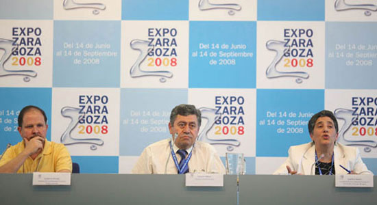 Ponentes en la semana temática dedicada a la economía y finanzas del agua durante la Exposición Internacional Zaragoza 2008