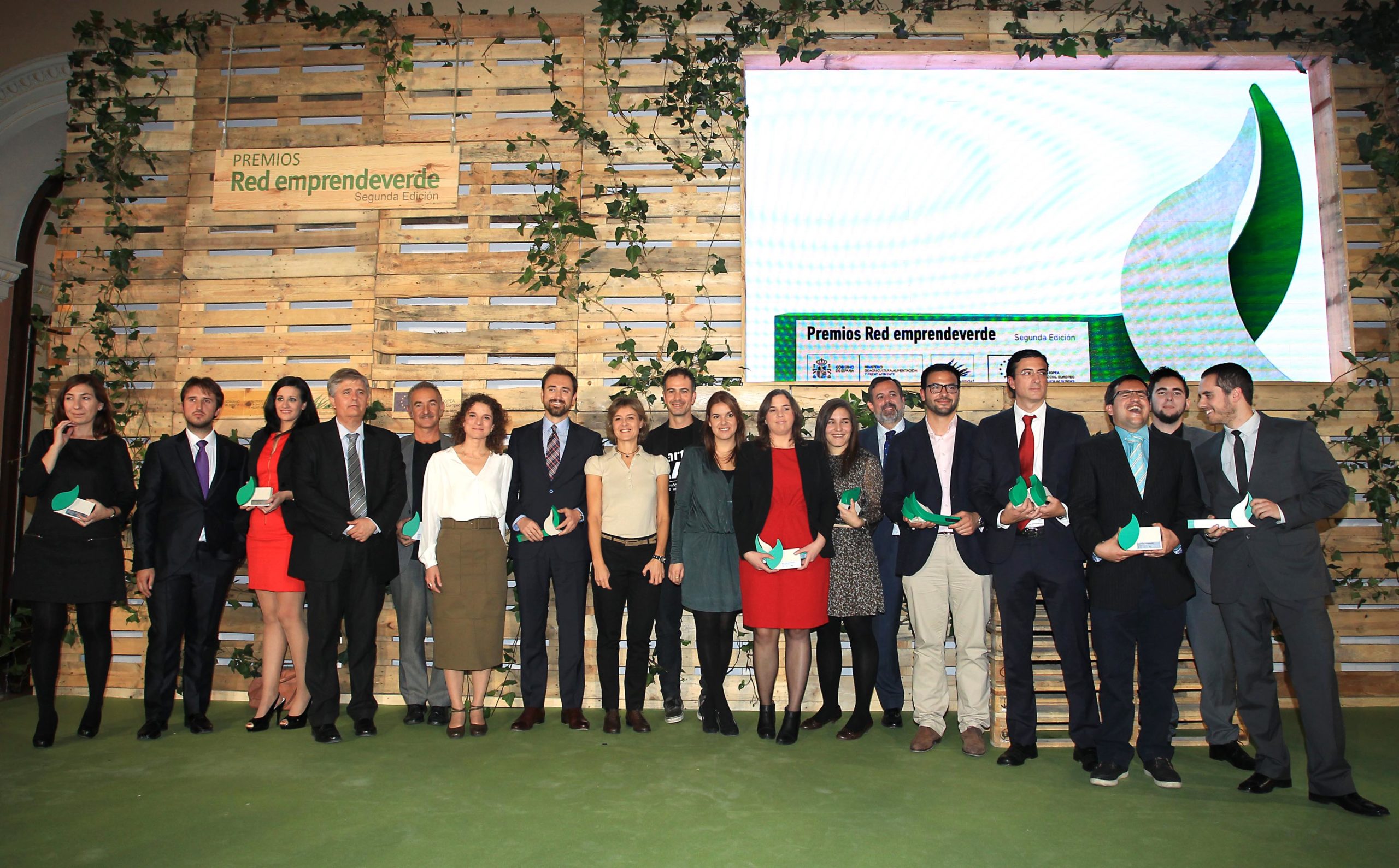 Isabel García Tejerina entrega los Premios Red Emprendeverde en su segunda edición