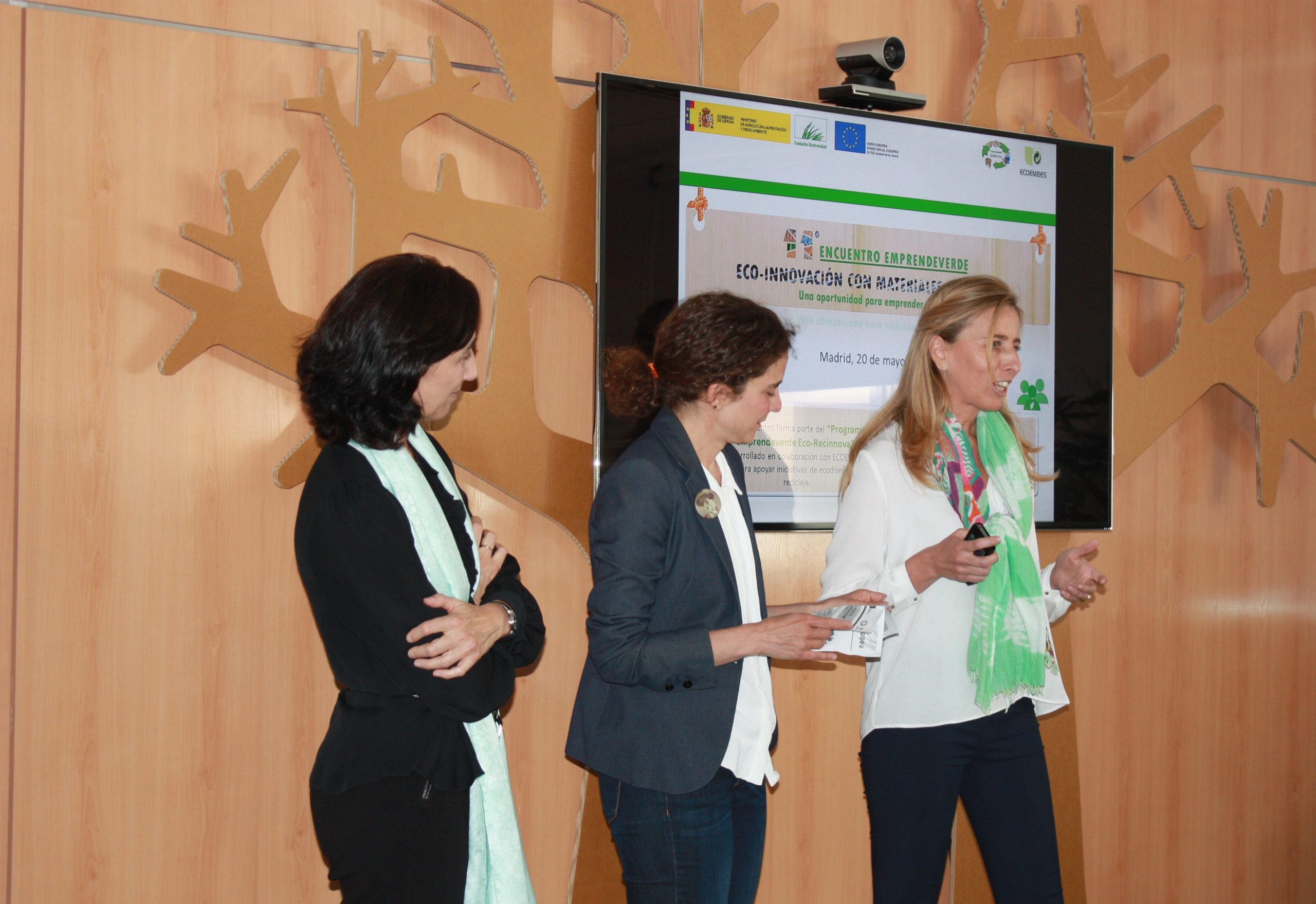 guillermina yanguas inaugura el 11º encuentro emprendeverde