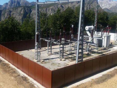 La subestación eléctrica del Puerto de Panderruedas tras los trabajos realizados.