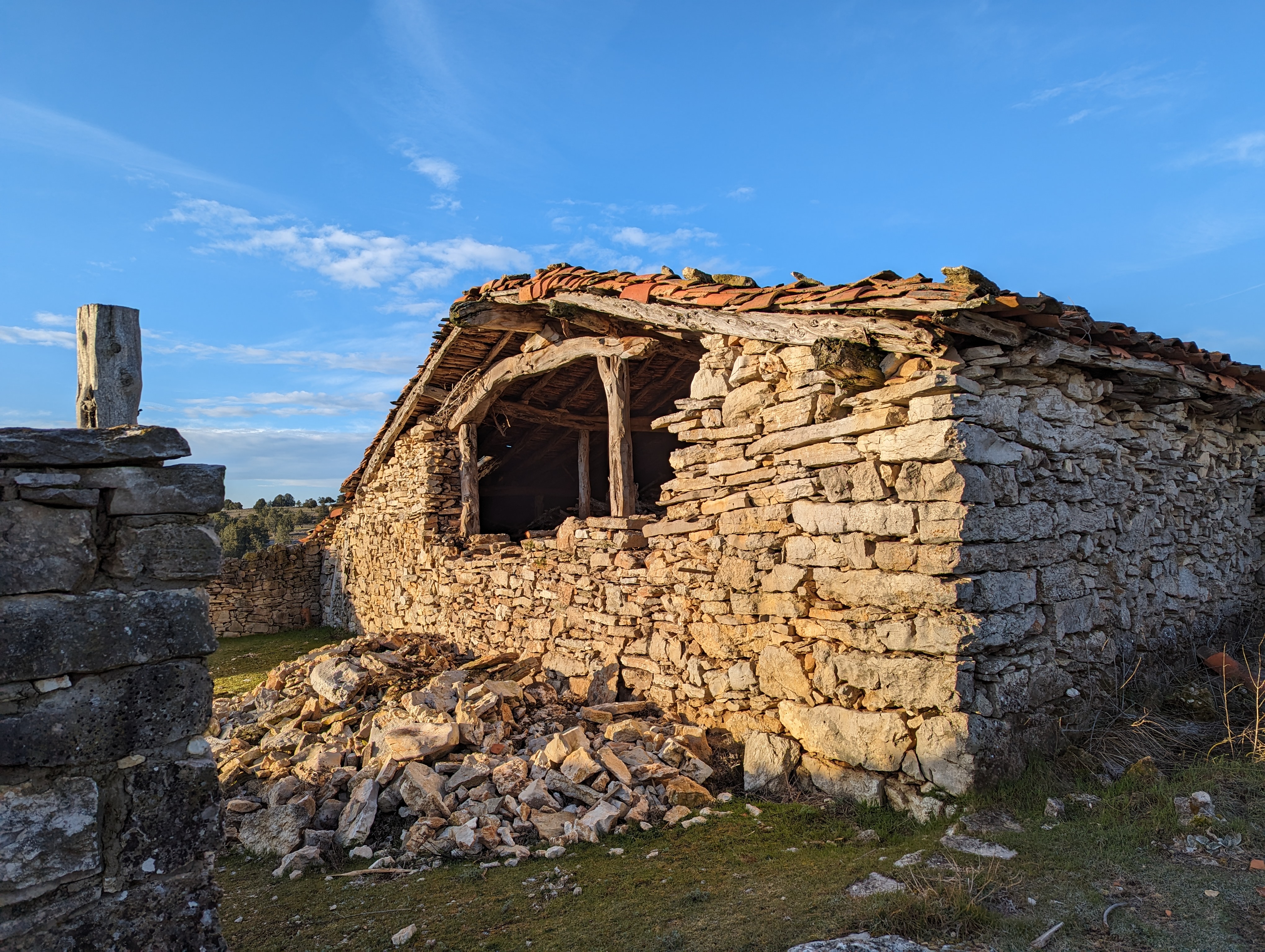 Revinculación de los propietarios forestales con sus fincas para la gestión sostenible de montes en estado de abandono (RECONECTA)